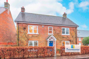 Bournecoast: Lovely Countryside Family Home-HB1522